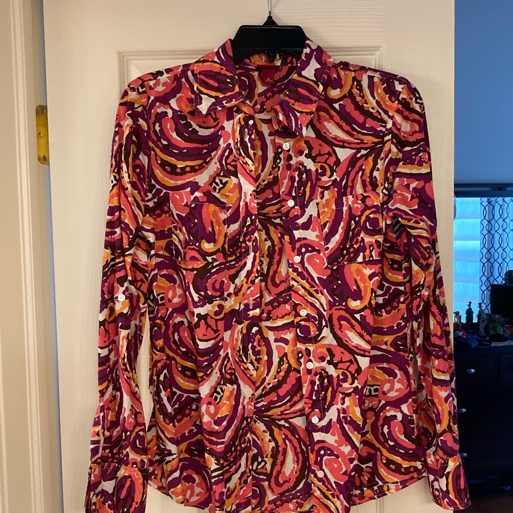 Button up women’s dress shirt